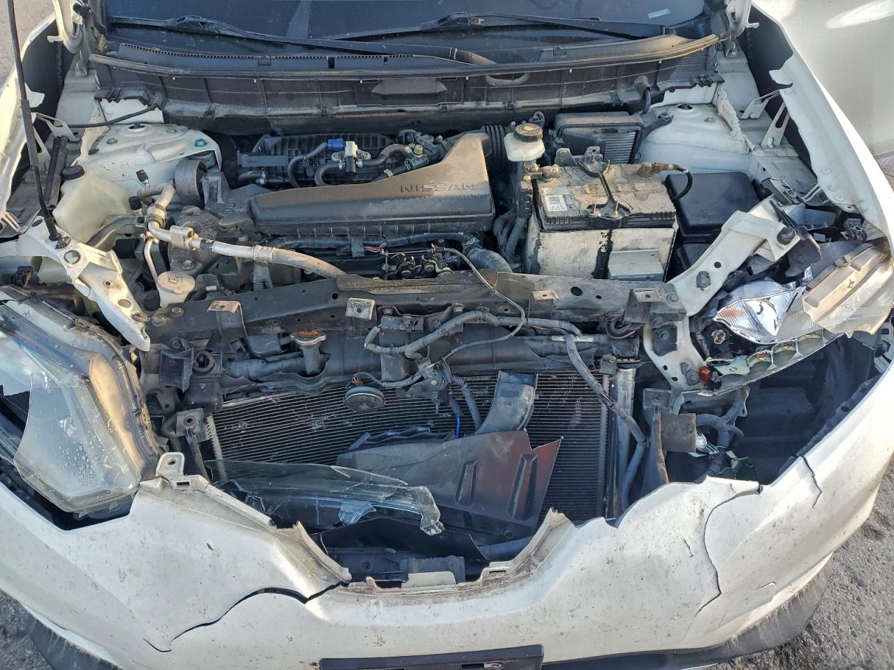 Nissan Rogue S Image 6