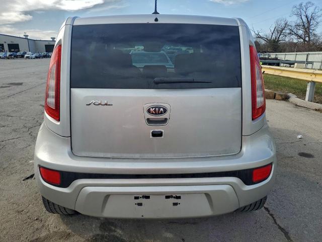 Kia Soul + Image 5