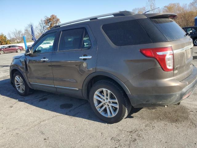 Ford Explorer Xlt Image 2