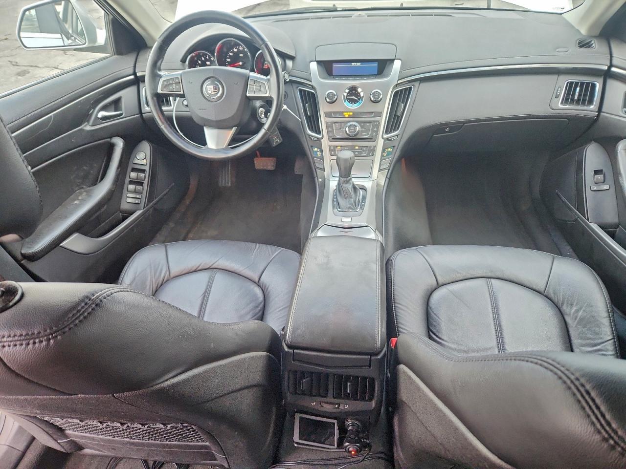 Cadillac CTS Image 2