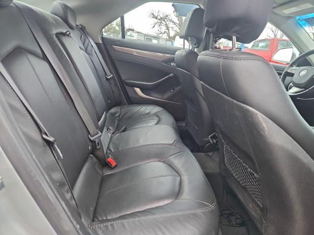 Cadillac CTS Image 9