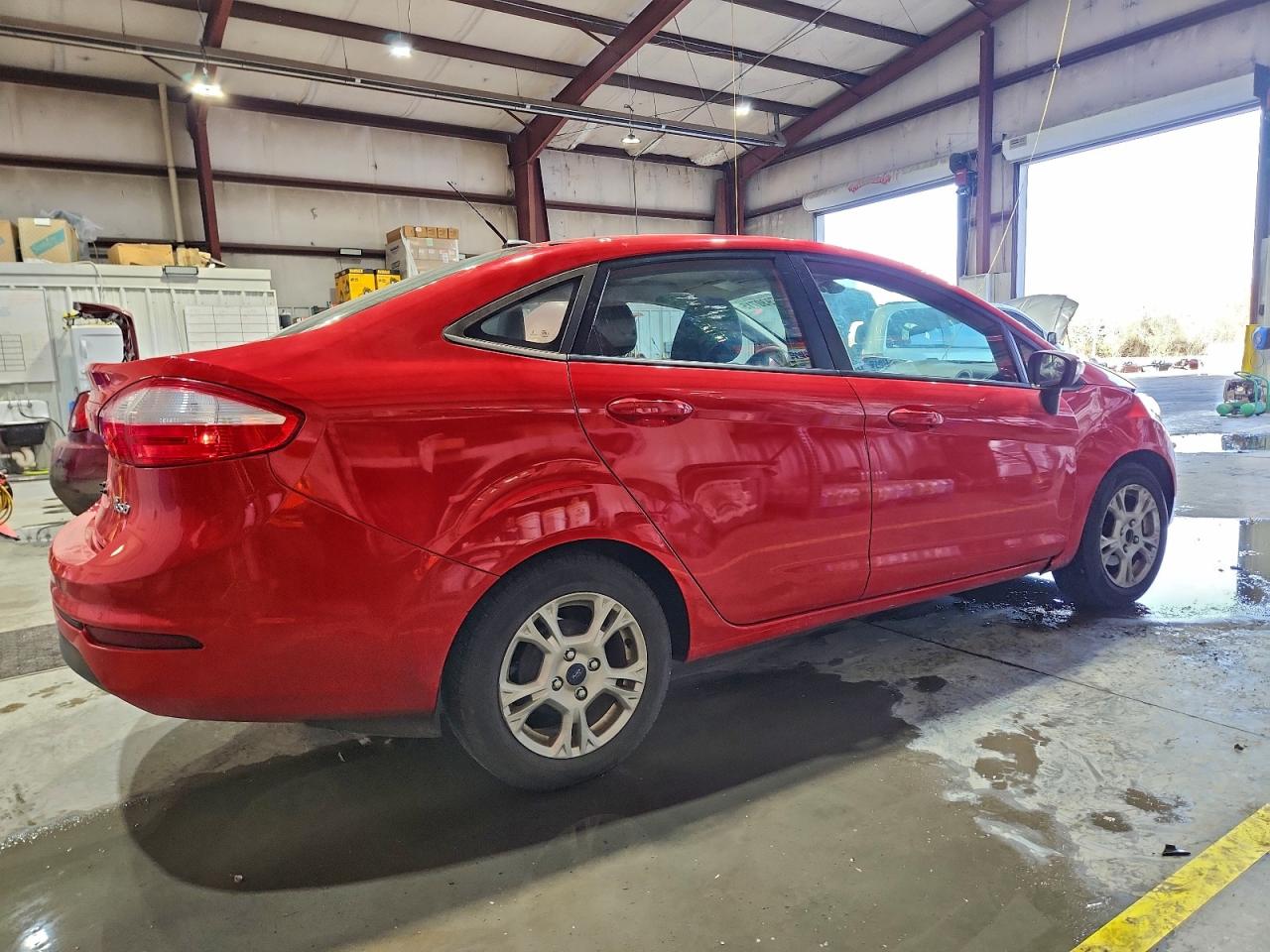 Ford Fiesta Se Image 10