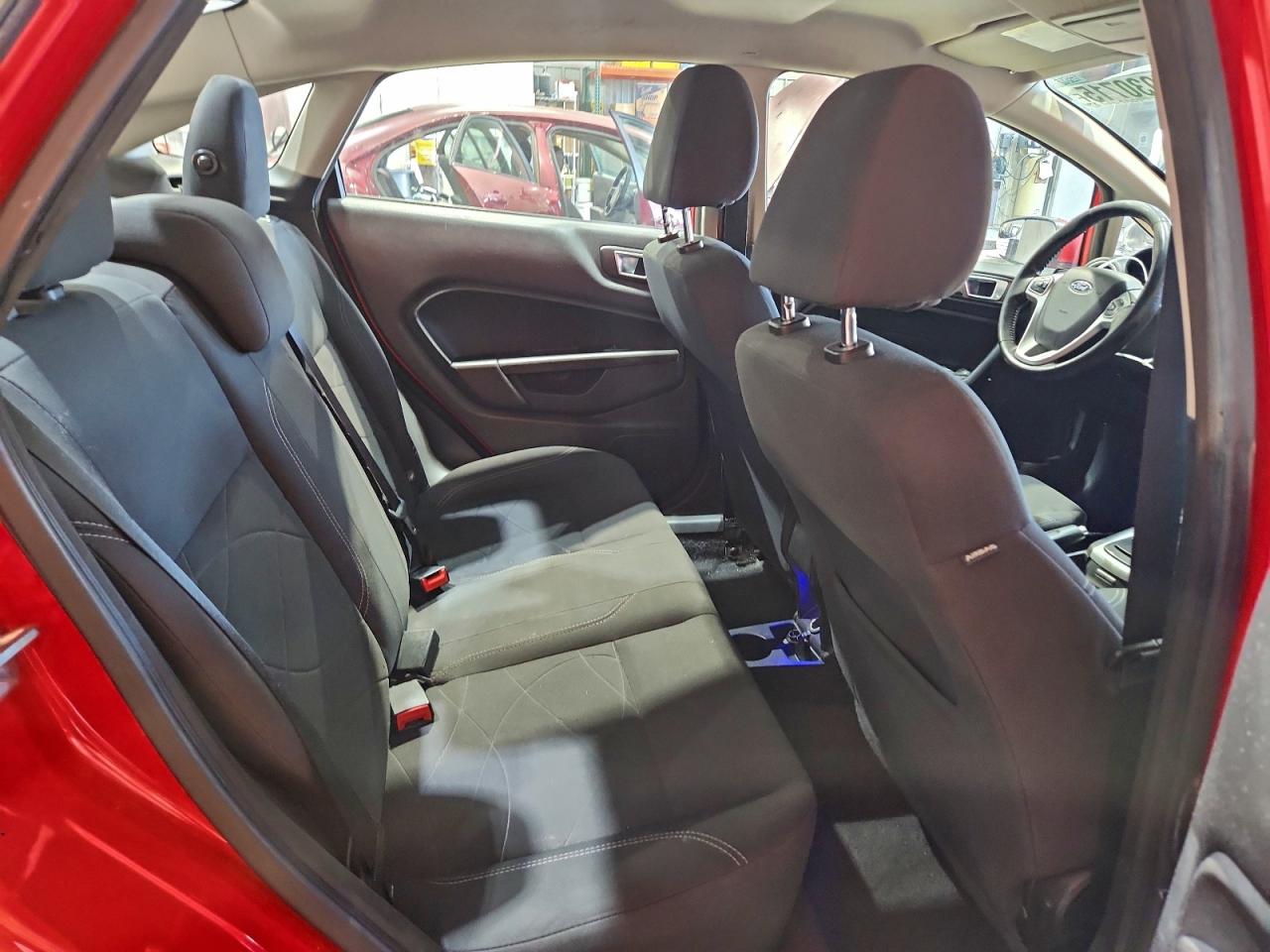 Ford Fiesta Se Image 3