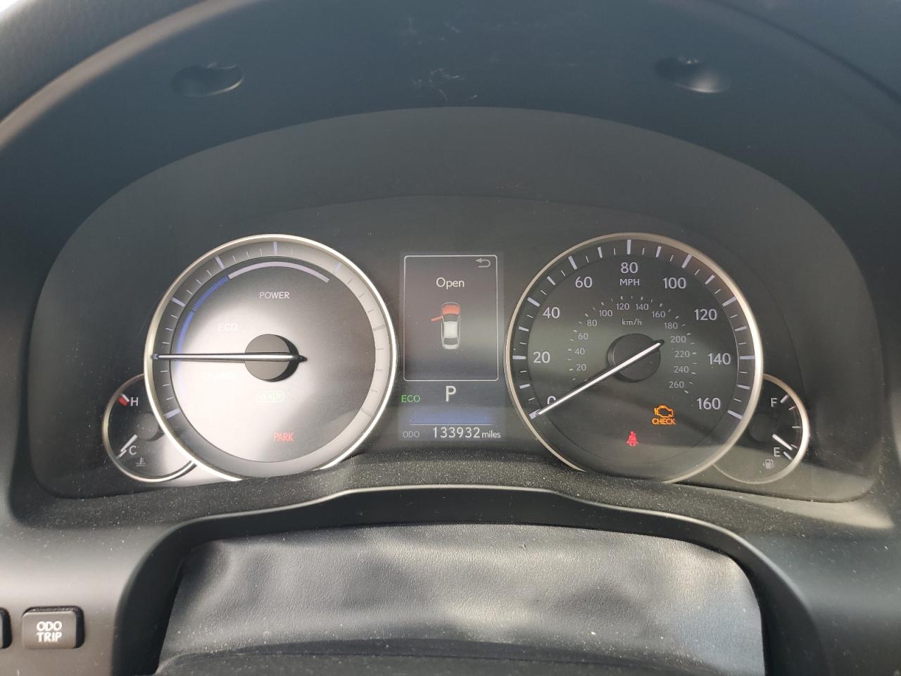 Lexus Es 300h Image 10