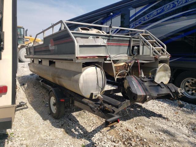 Sun Tracker Boat Image 3