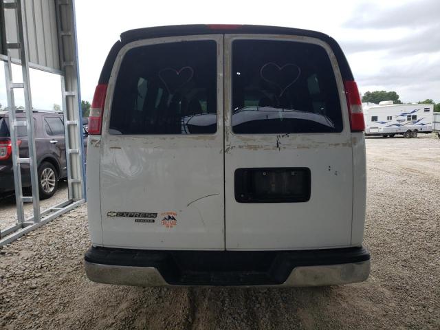 Chevrolet Express Lt Image 8