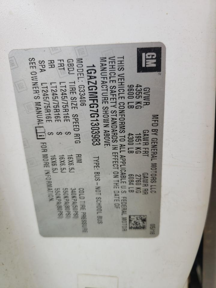 Chevrolet Express Lt Image 12