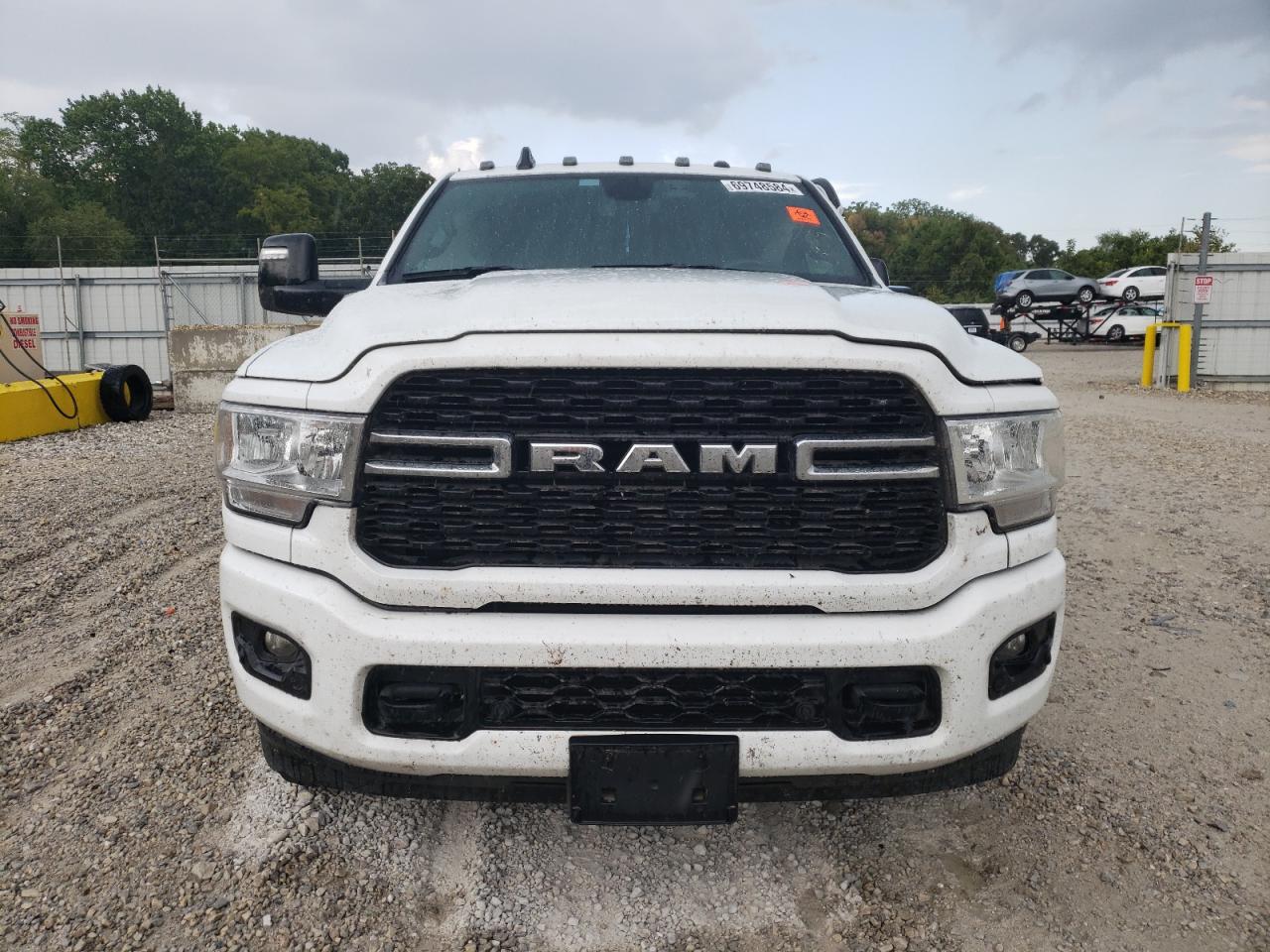 Ram 3500 Big Horn Image 9
