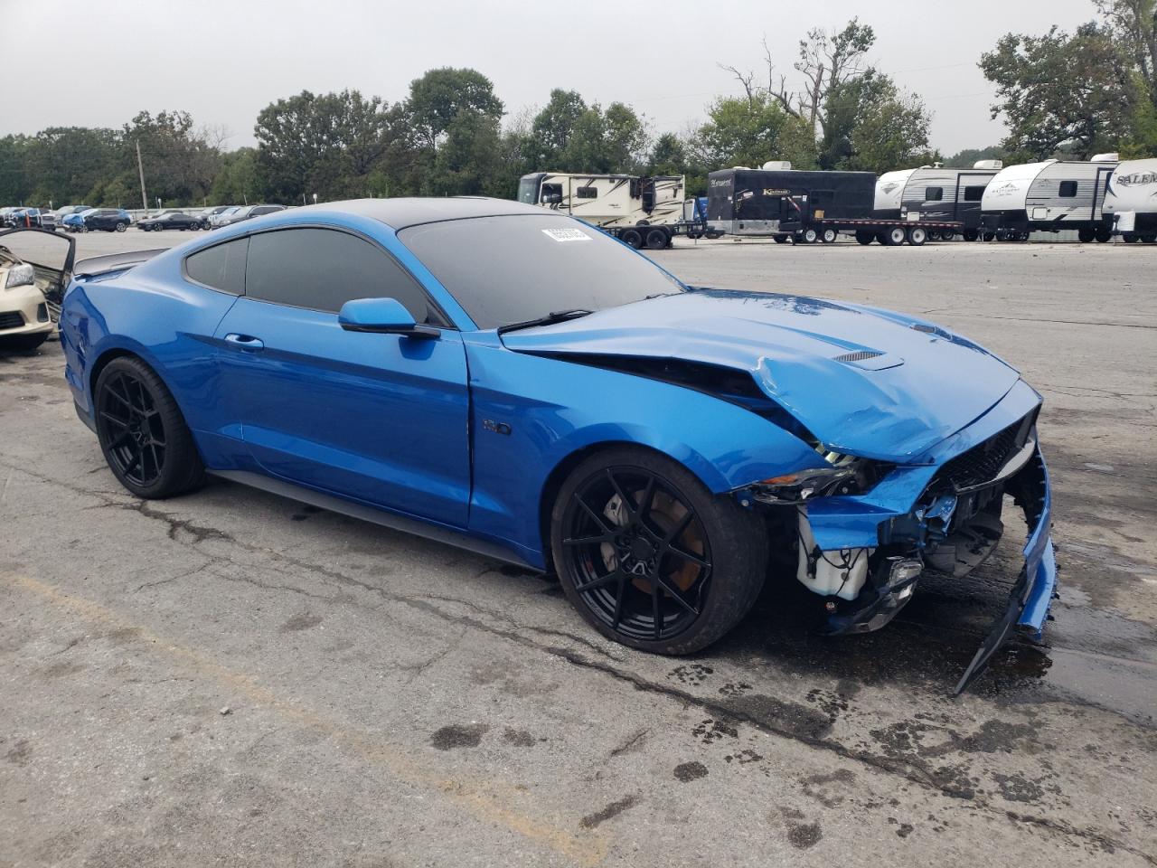 Ford Mustang Gt Image 4