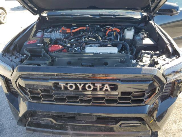 Toyota Tacoma Double Cab Image 11