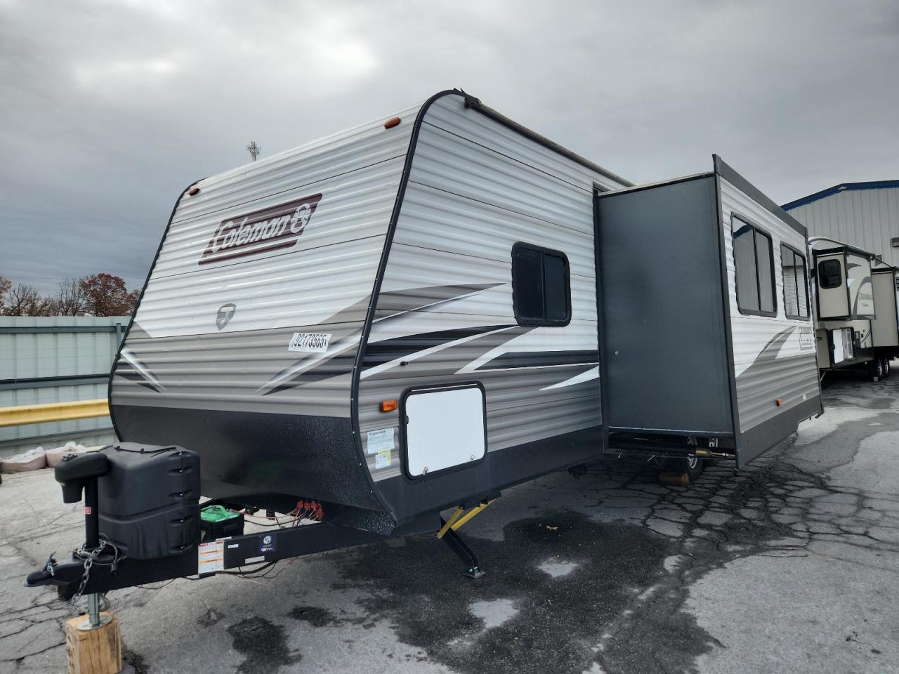 Dutchmen Coleman Image 2