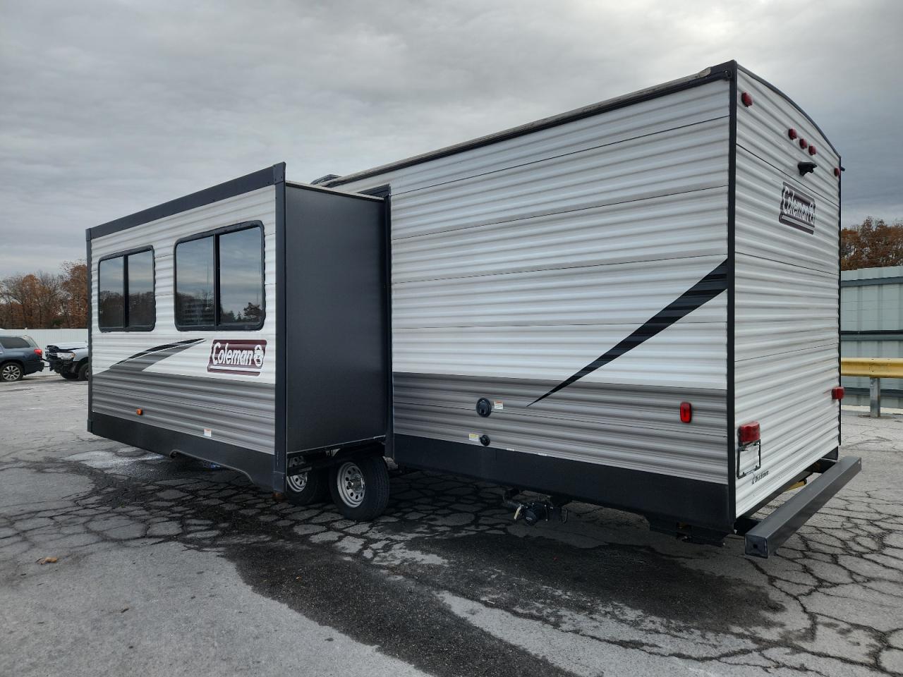 Dutchmen Coleman Image 5