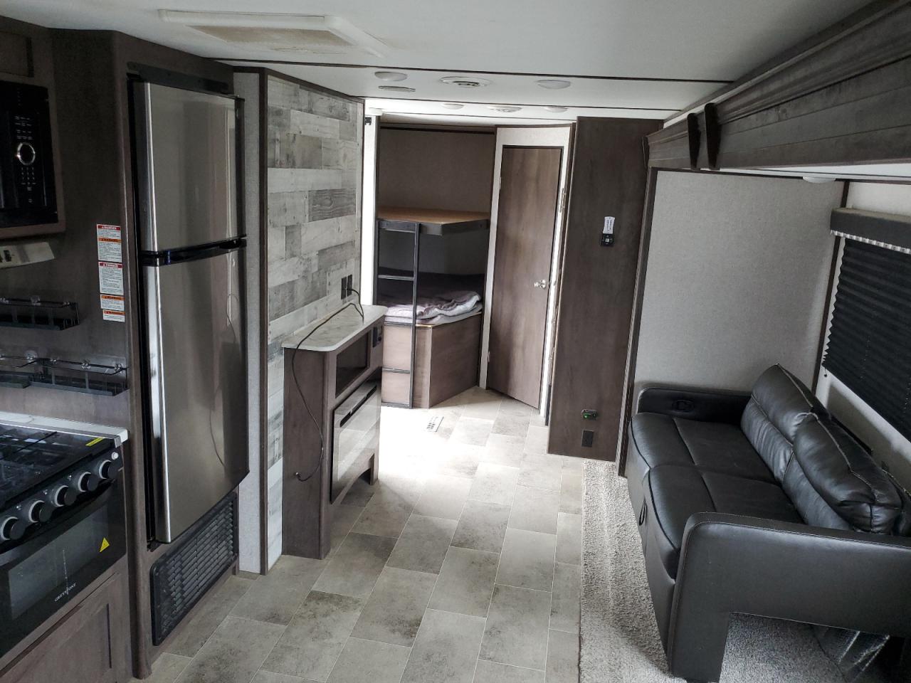 Dutchmen Coleman Image 3