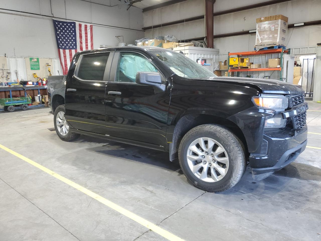 Chevrolet Silverado K1500 Custom Image 5