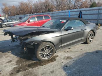 Salvage Ford Mustang