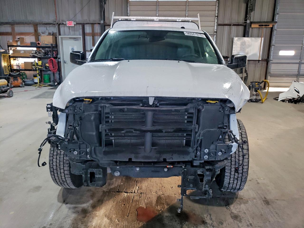 Ram 1500 Tradesman Image 3