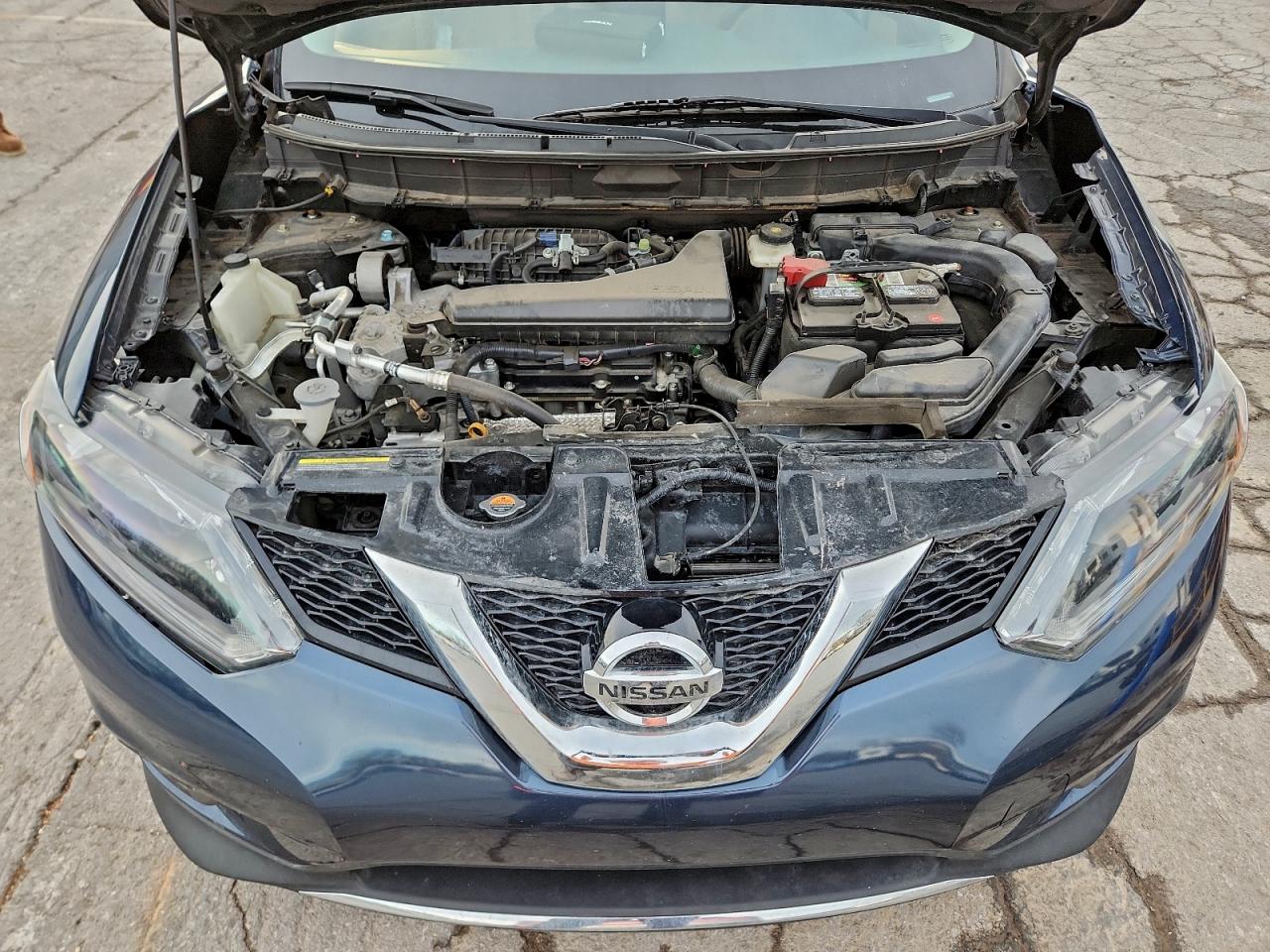 Nissan Rogue S Image 7