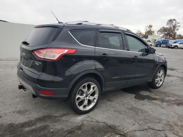 Ford Escape Titanium Image 13