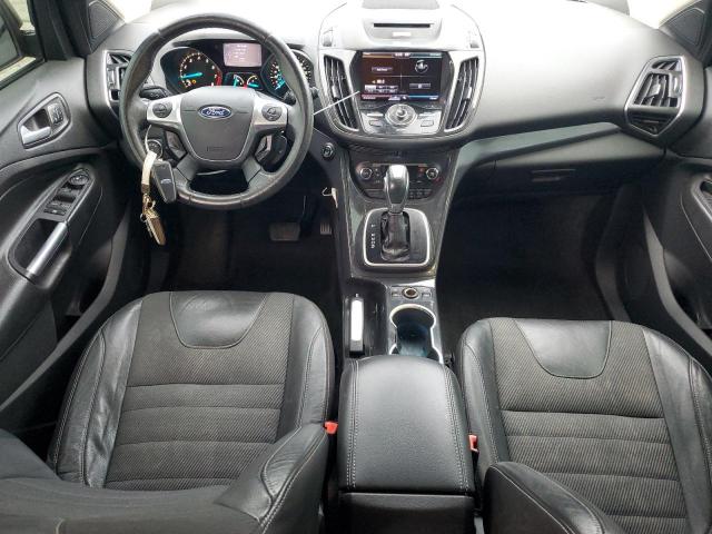 Ford Escape Titanium Image 14