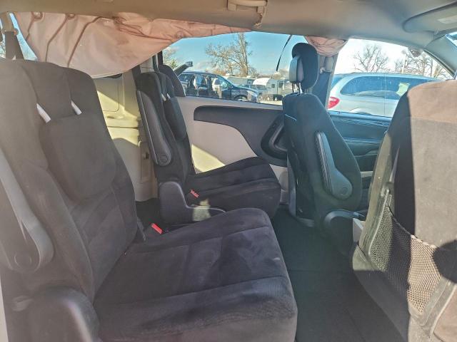 Dodge Caravan Sxt Image 2