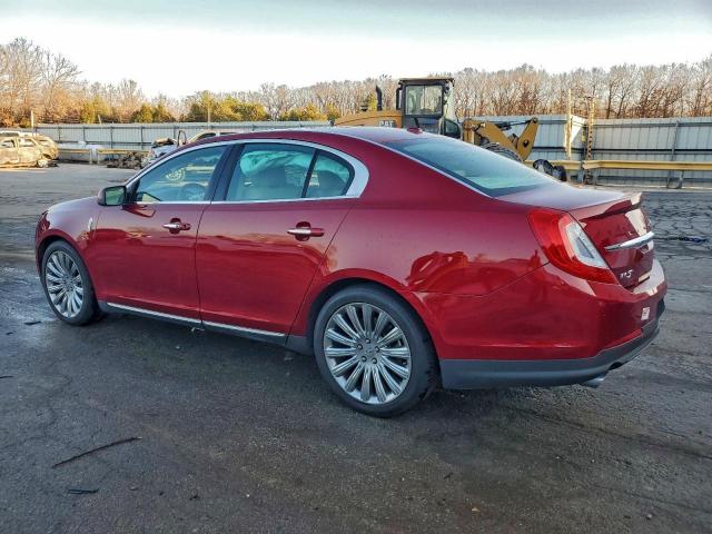 Lincoln MKS Image 9