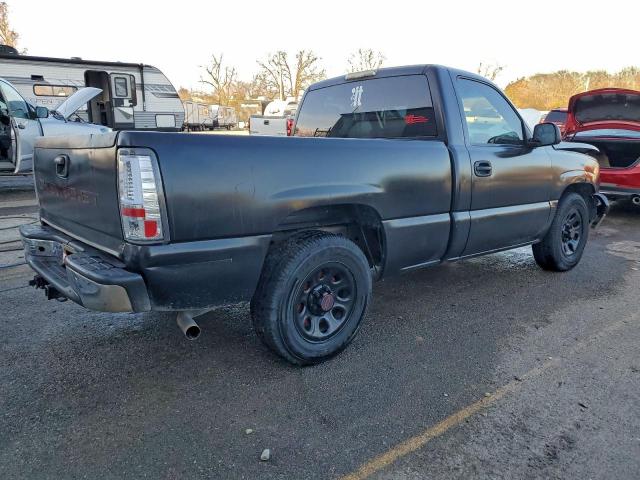 Chevrolet Silverado C1500 Classic Image 2