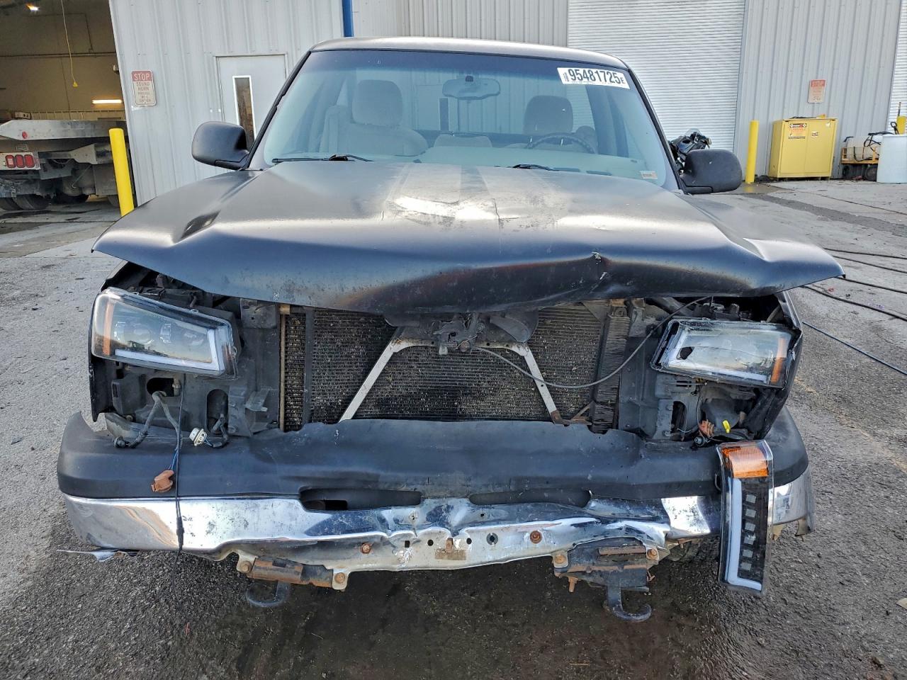 Chevrolet Silverado C1500 Classic Image 11