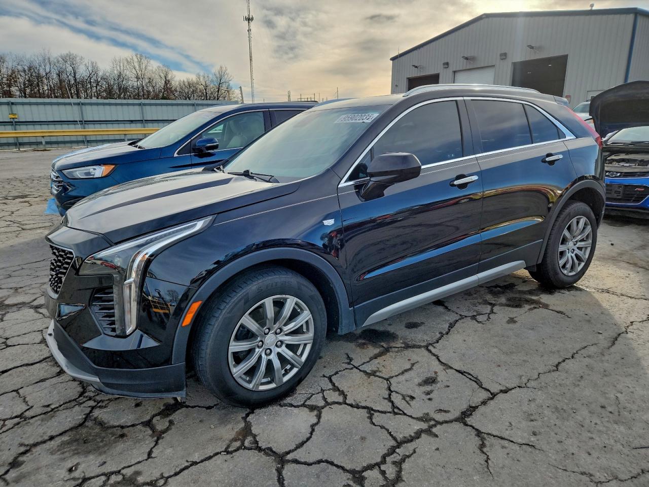 Cadillac XT4 Premium Luxury Image 1