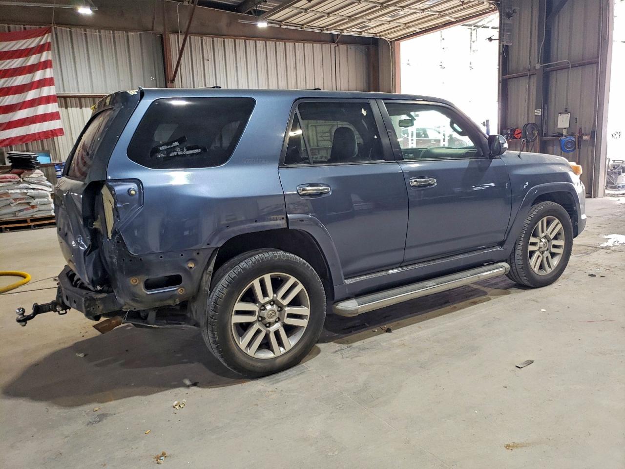 Toyota 4Runner Sr5 Image 5