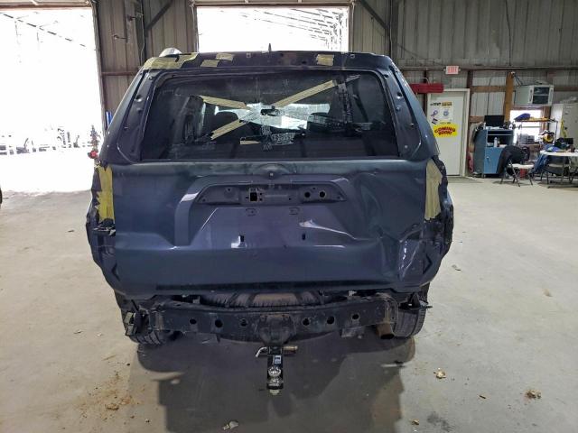 Toyota 4Runner Sr5 Image 9