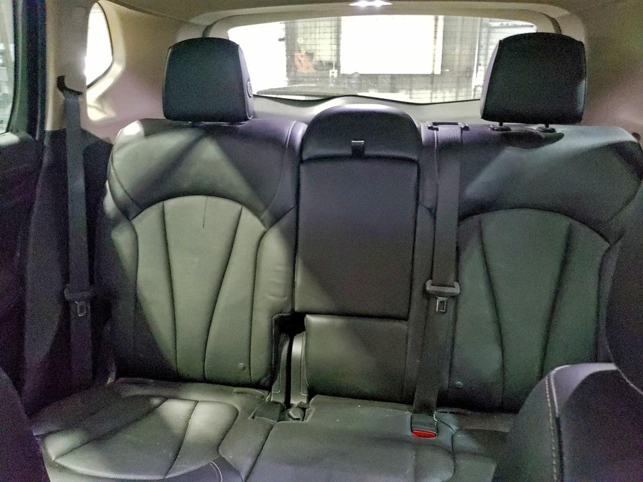 Buick Envision Essence Image 5