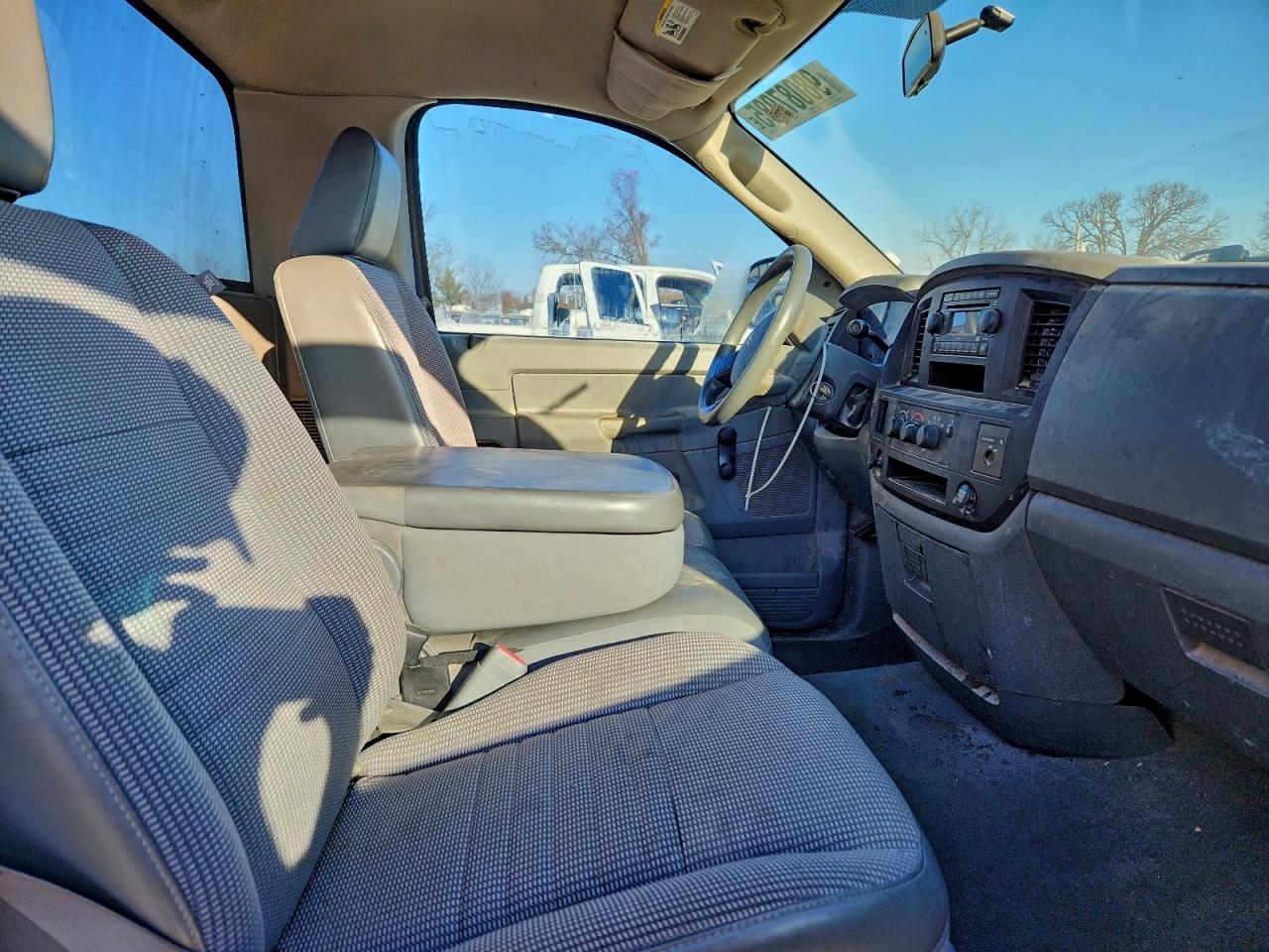 Dodge Ram 1500 St Image 12