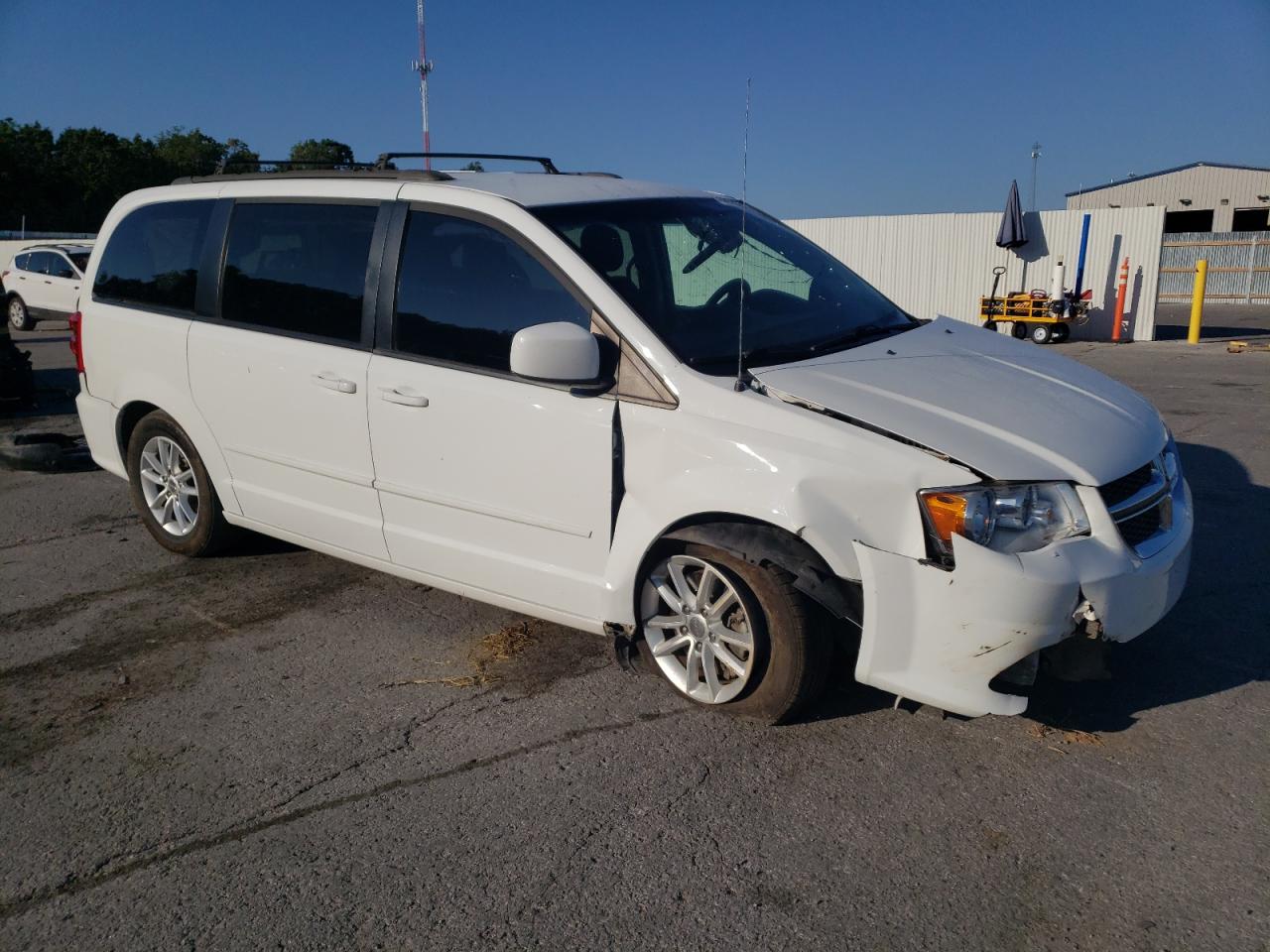 Dodge Caravan Sxt Image 2