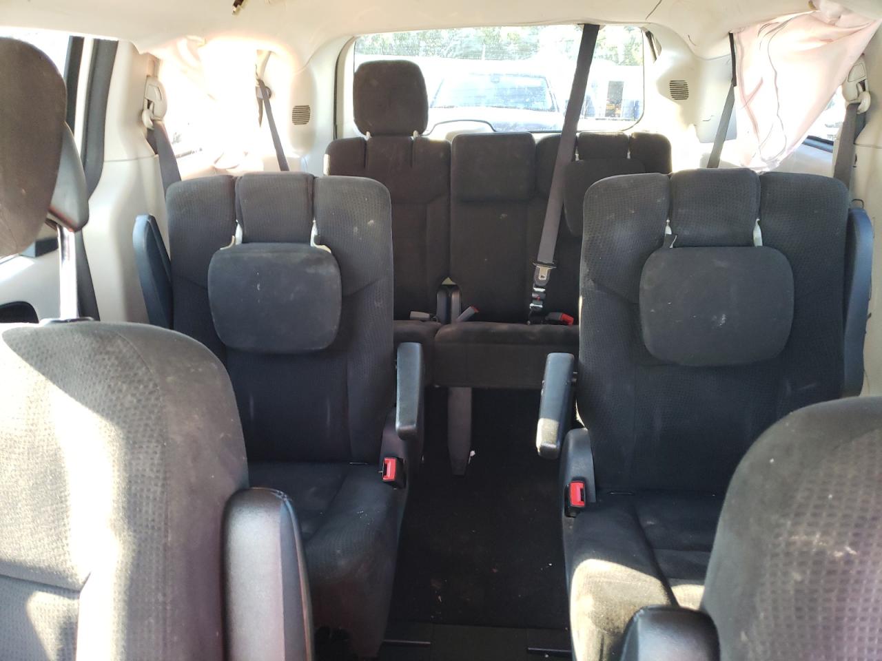 Dodge Caravan Sxt Image 13