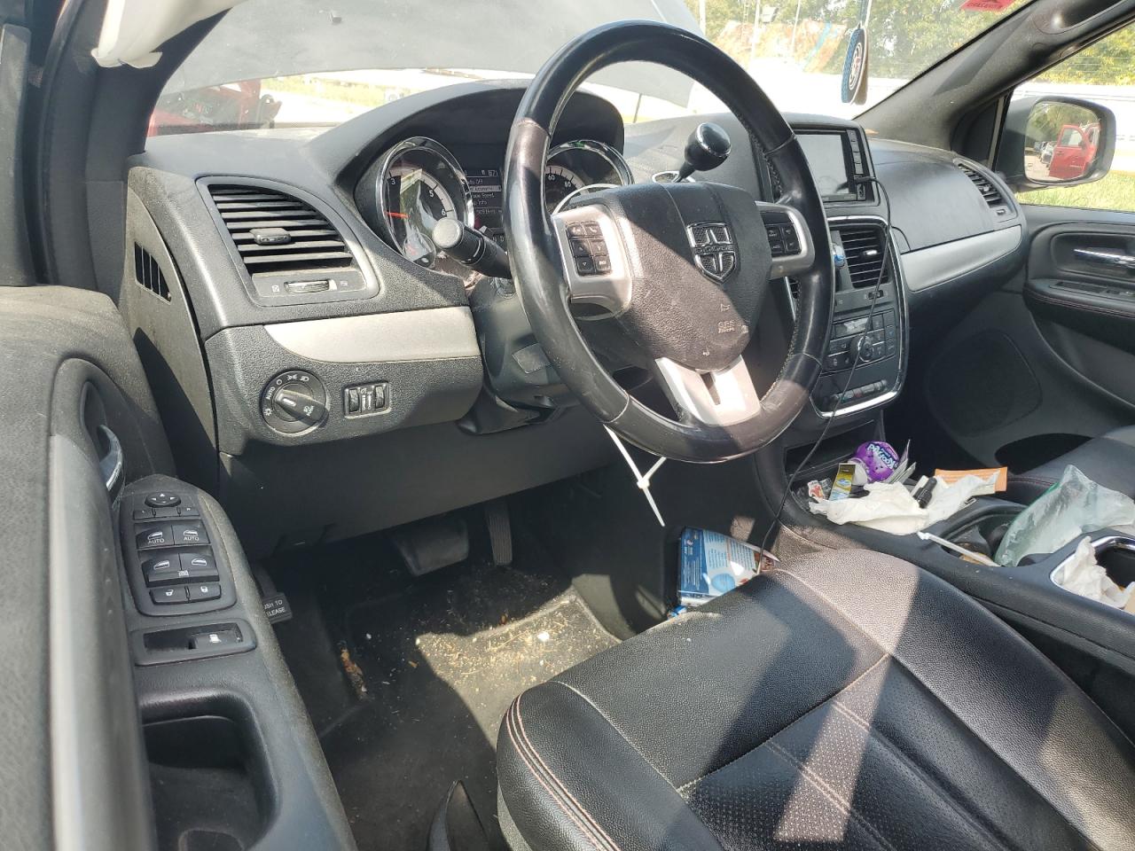 Dodge Caravan Gt Image 4