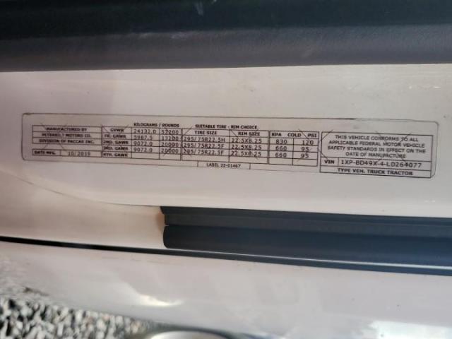 Peterbilt Tractor 579 Image 9