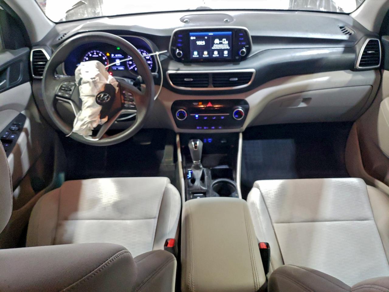 Hyundai TUCSON Se Image 13