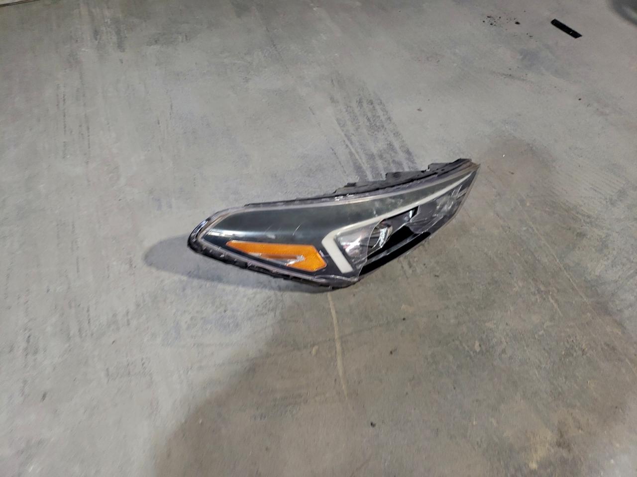 Hyundai TUCSON Se Image 9