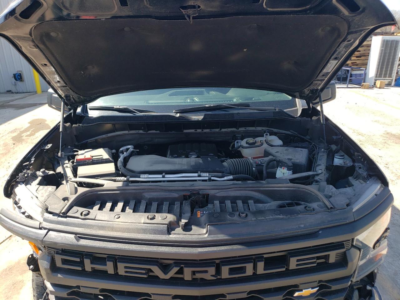 Chevrolet Silverado K1500 Custom Image 8