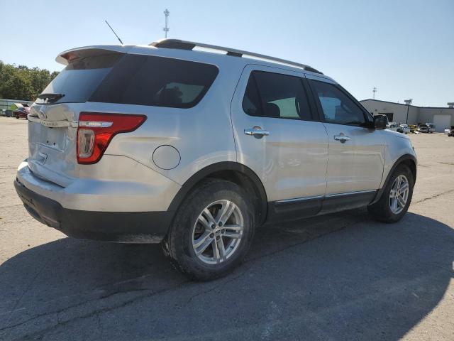 Ford Explorer Xlt Image 4