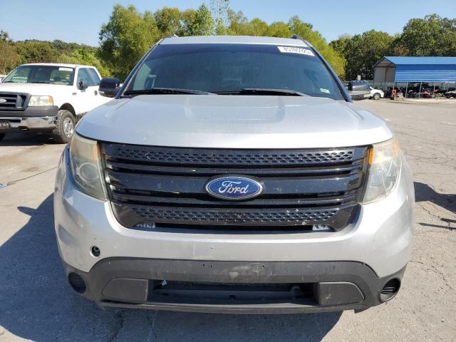 Ford Explorer Xlt Image 8