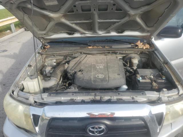 Toyota Tacoma Double Cab Prerunner Image 8