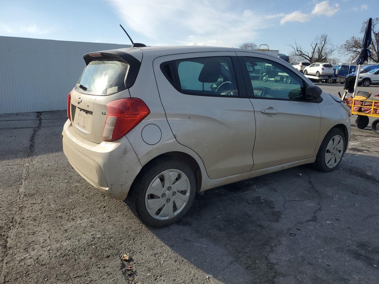 Chevrolet Spark Ls Image 2