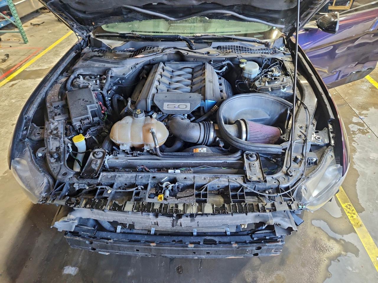 Ford Mustang Gt Image 2