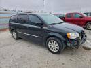 Chrysler Minivan Touring Image 8