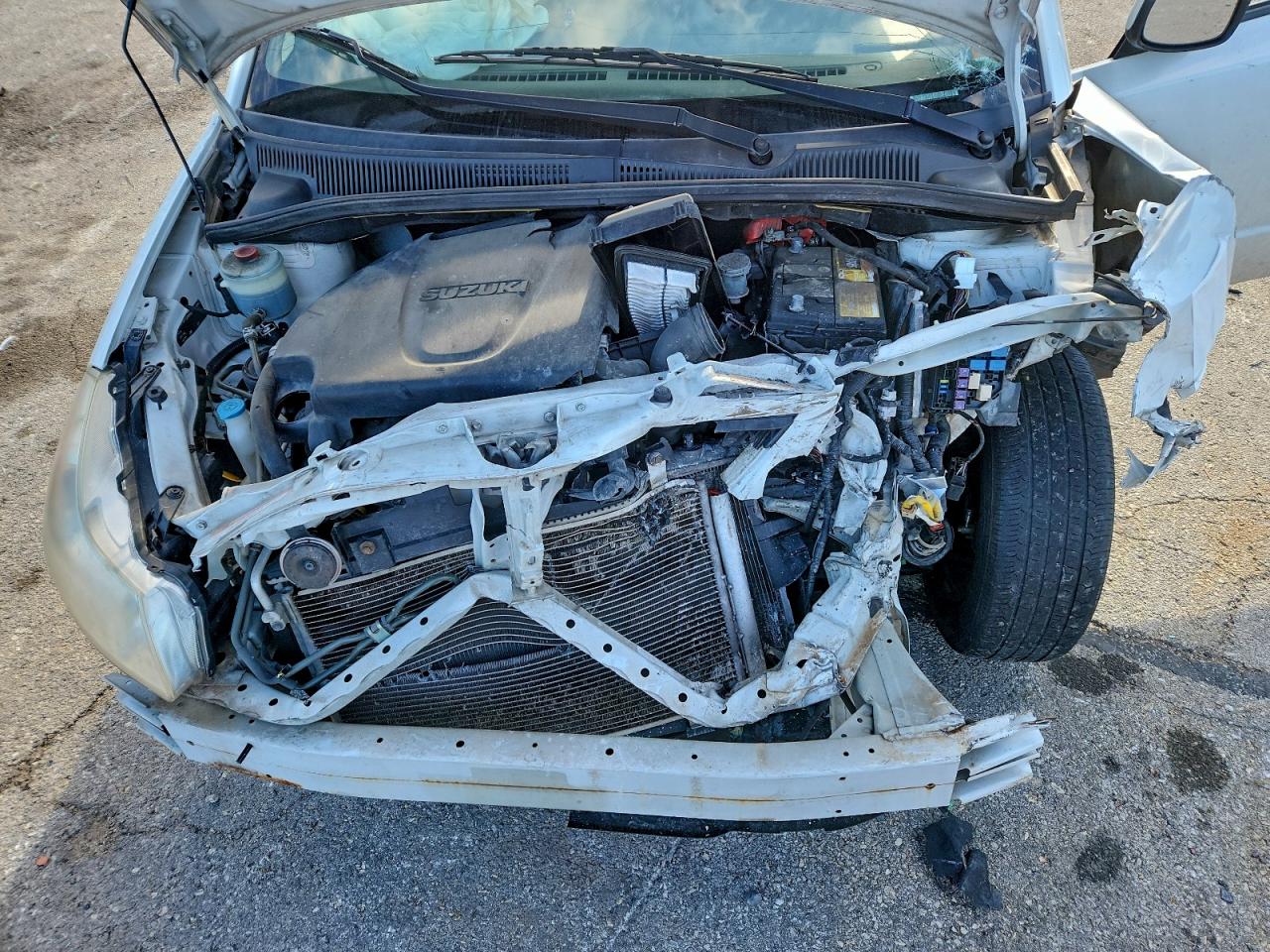 Suzuki SX4 Le Image 10