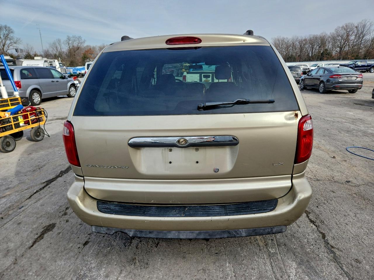 Chrysler Minivan Lx Image 12