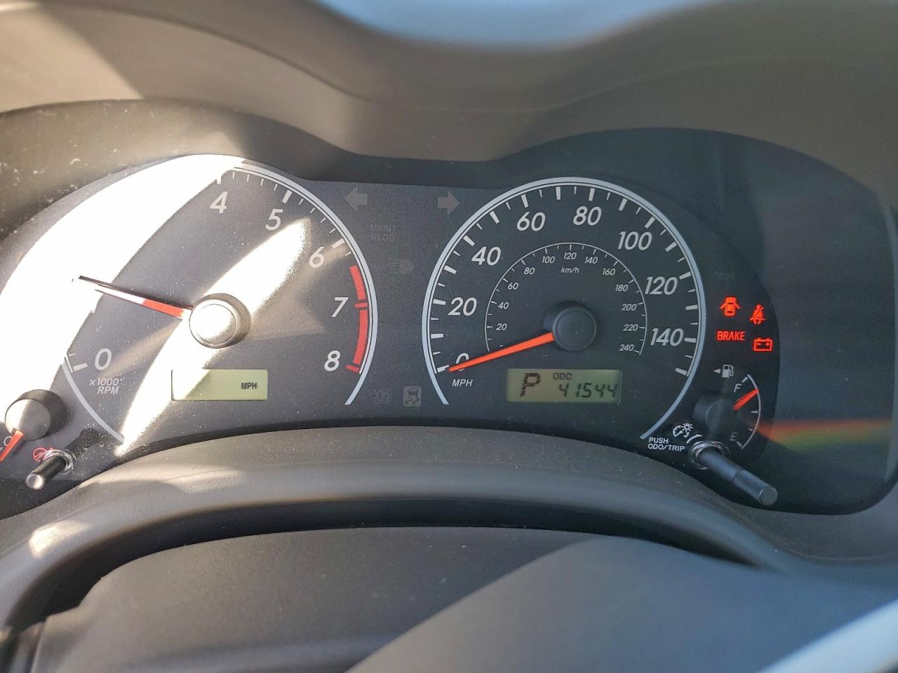 Toyota Corolla Base Image 8