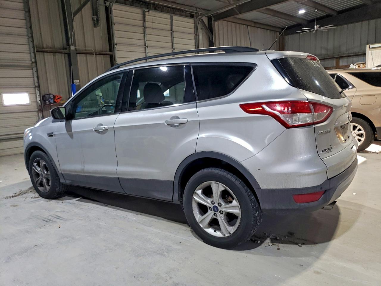 Ford Escape Se Image 3