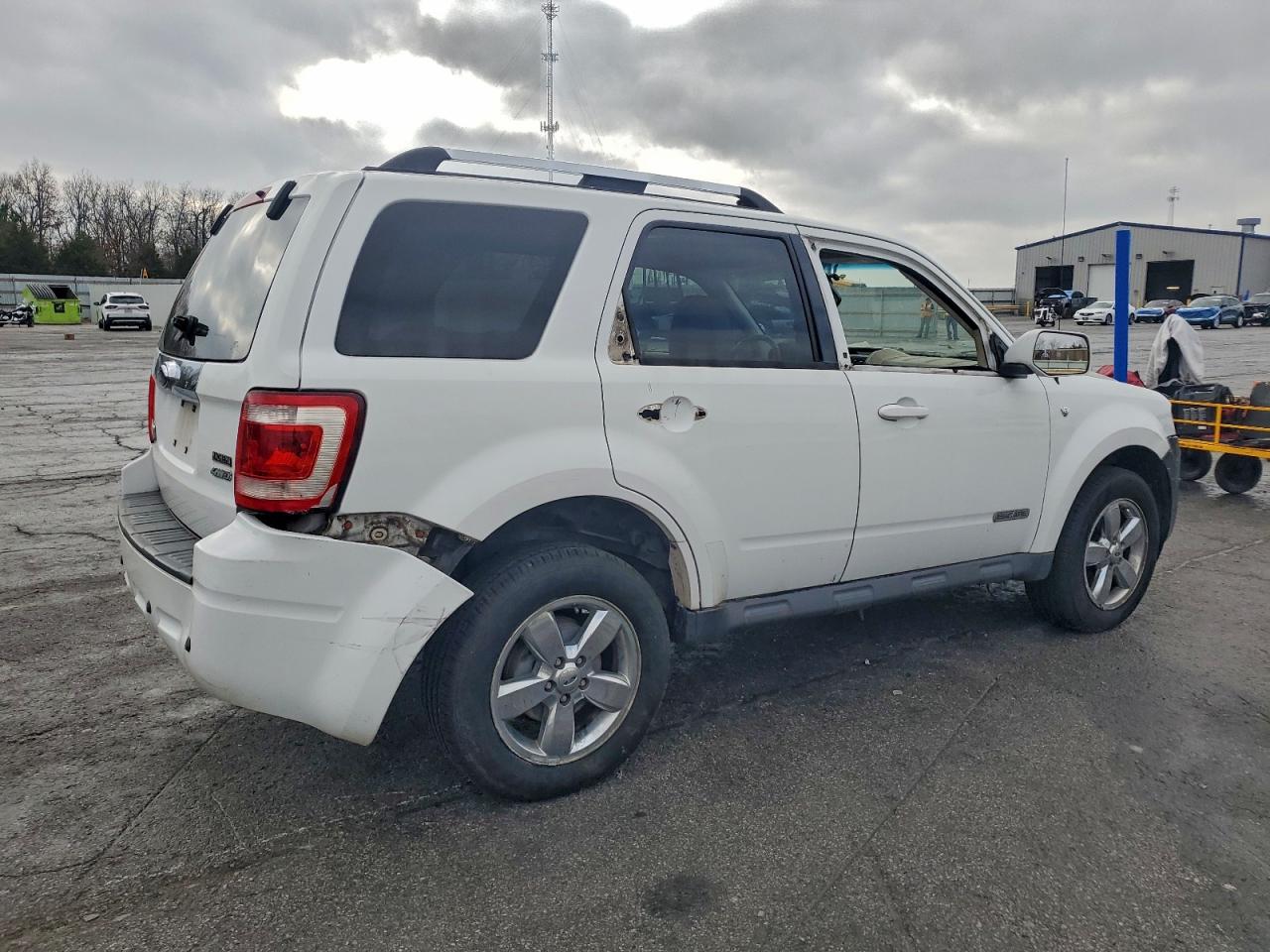 Ford Escape Limited Image 4